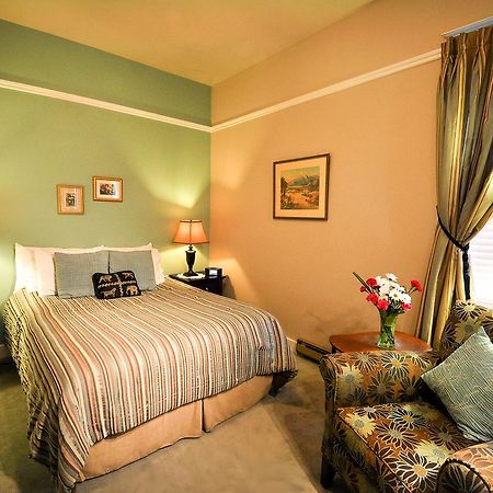 Columbia Hotel Ешленд Екстер'єр фото